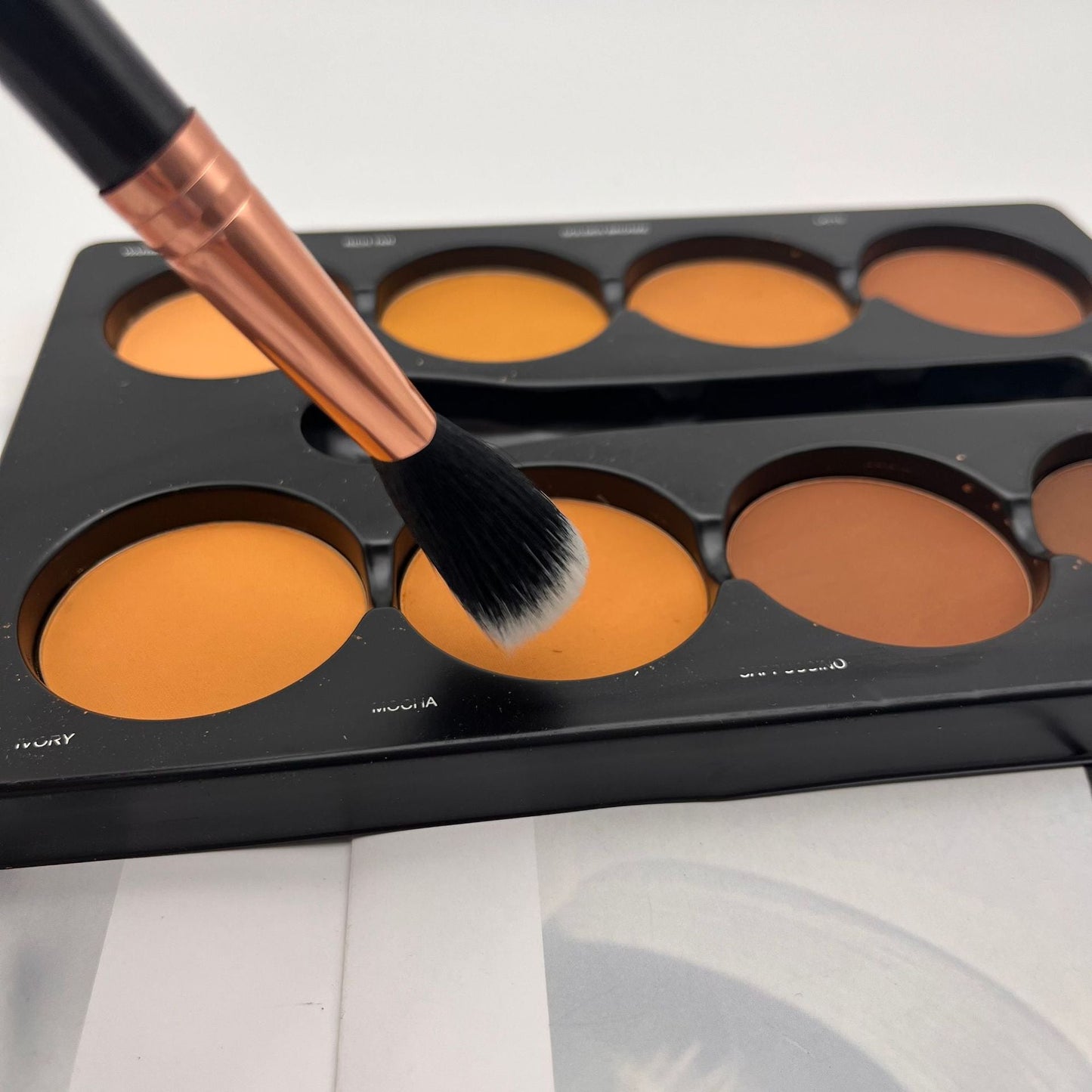 Sacha Mate - 8 Colors Contour Palette (Original)