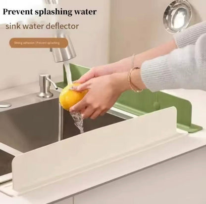 Silicone Sink Splash Guard With Suction – Flexible Water Splash Stopper for Kitchen & Bathroom Faucets, Countertops & Cleaning Protection